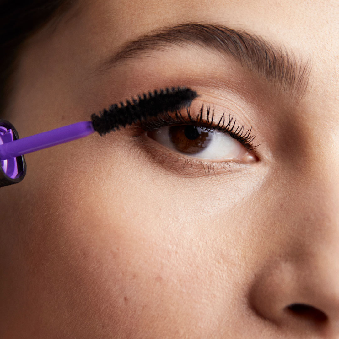 20220225 Digital Proxxl Mascara Extension Still Application2 Dmi Image Na No Cta